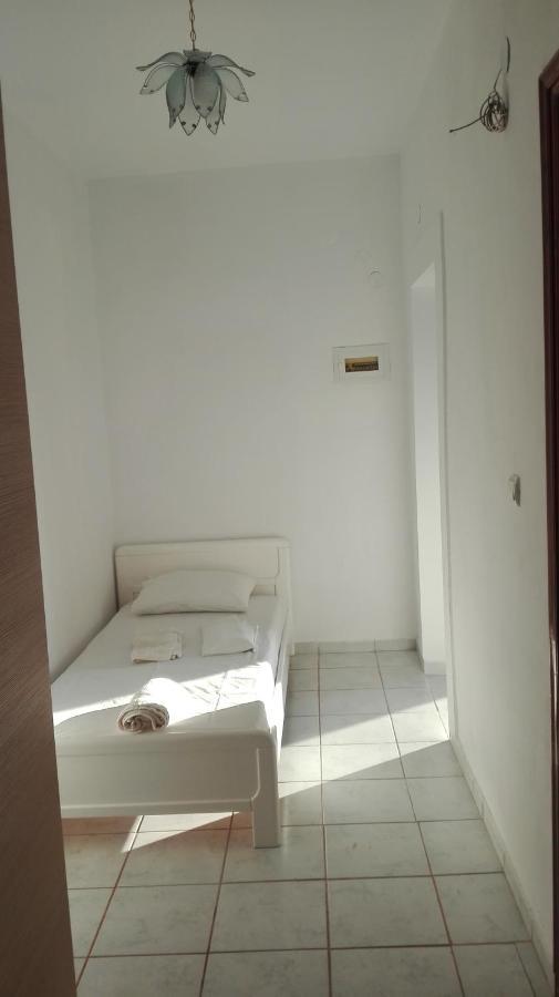 Baci Apartments คซามิล ภายนอก รูปภาพ